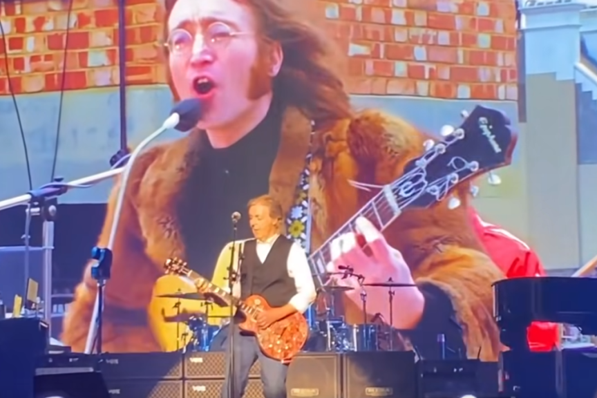 Впервые за 53 года: Пол Маккартни спел I've Got A Feeling с виртуальным Джоном Ленноном 