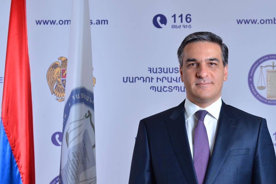 «Շարունակեք ձայնի ուժով ու պրոֆեսիոնալիզմով իրազեկել, կրթել ու բոլորիս պահել իրադարձությունների կենտրոնում»․Թաթոյանը շնորհավորել է Ռադիոյի օրվա առթիվ