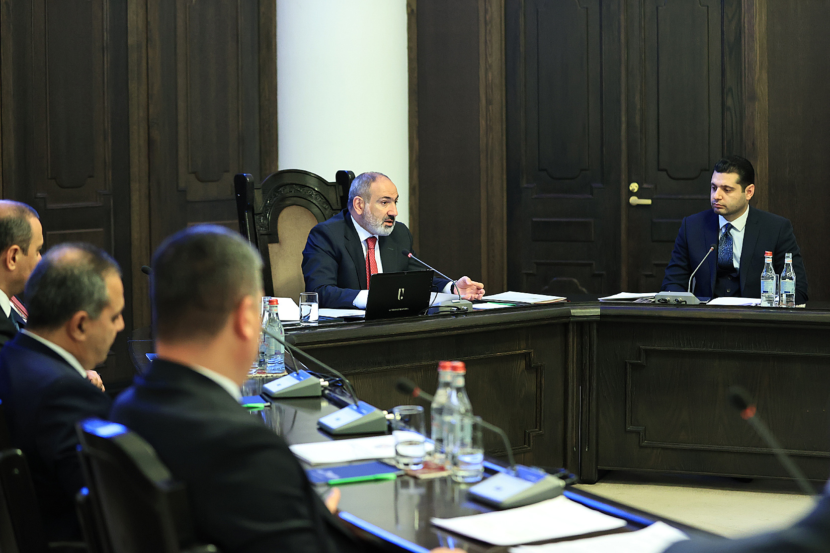 Բնակարանը կամ մեքենան կանխիկով գնելու դեպքում գործարքը կարող է առ ոչինչ ճանաչվել. Փաշինյանը՝ հուլիսի 1-ից ուժի մեջ մտնող օրենքի մասին