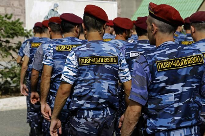 За минувшие сутки сотрудниками различных подразделений Полиции раскрыто 54 случая преступлений