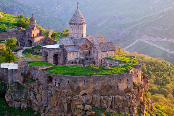 Սյունիքի սահմանները վերահսկելի են, որևէ գյուղ հանձնելու հարց չի քննարկվում. մարզպետարանը պարզաբանում է