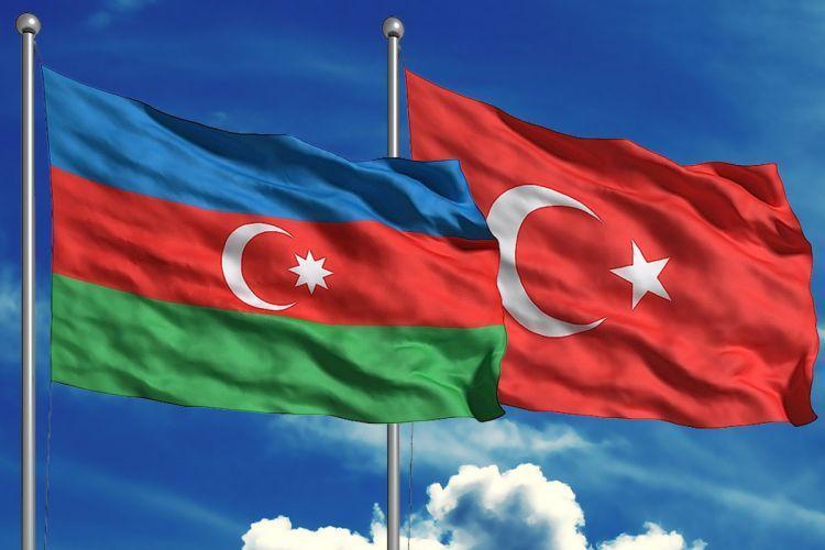 Азербайджан отменит визовый режим для граждан Турции с 1 сентября 2019 года – Чавушоглу