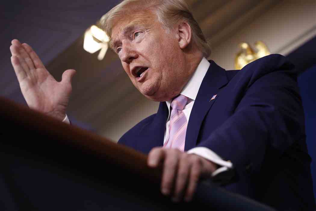 VOA: Трамп заявил, что страну ожидает «потрясающий год», и что США победят коронавирус «в ближайшее время»